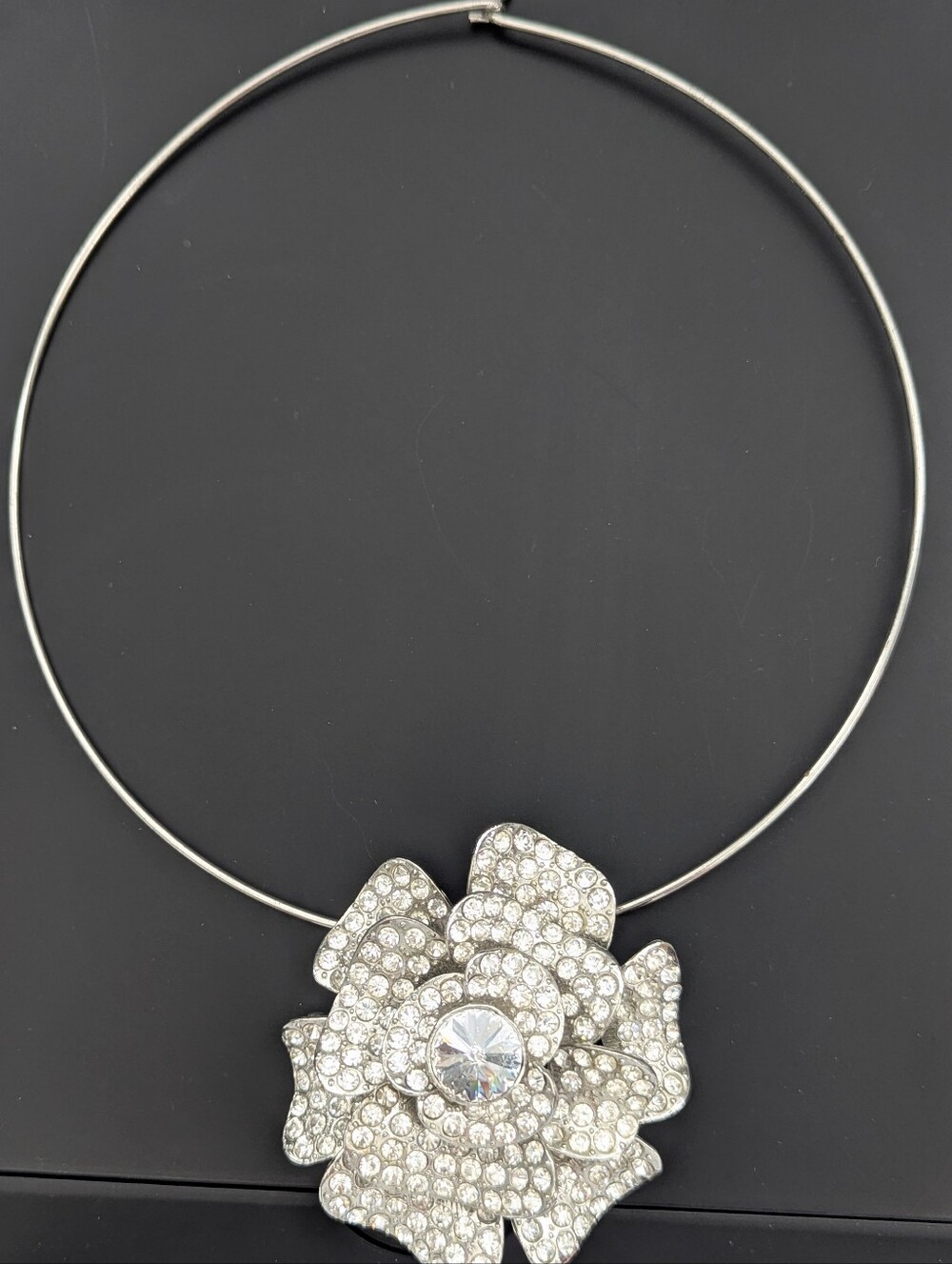 Silver-Tone Crystal/Rhinestone Rose/Flower Disk/Pendant Choker Necklace - Picture 2 of 15
